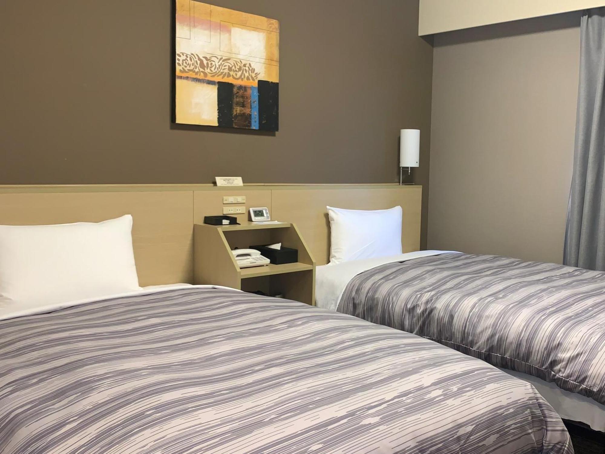 Hotel Route Inn Хитатинака Экстерьер фото