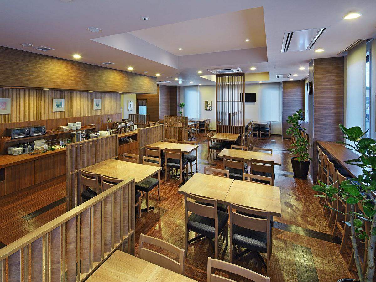 Hotel Route Inn Хитатинака Экстерьер фото